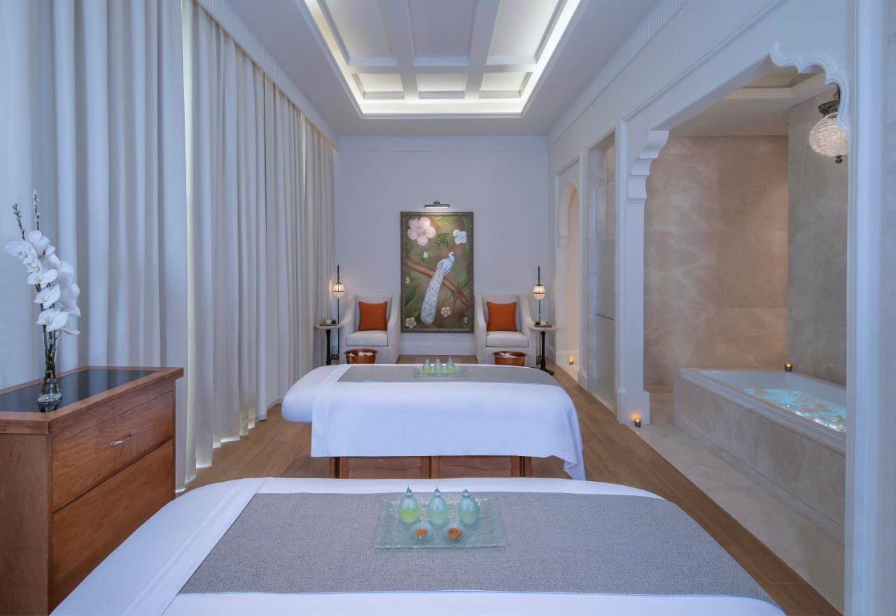 The Chedi Katara Hotel & Resort Doha Bagian luar foto